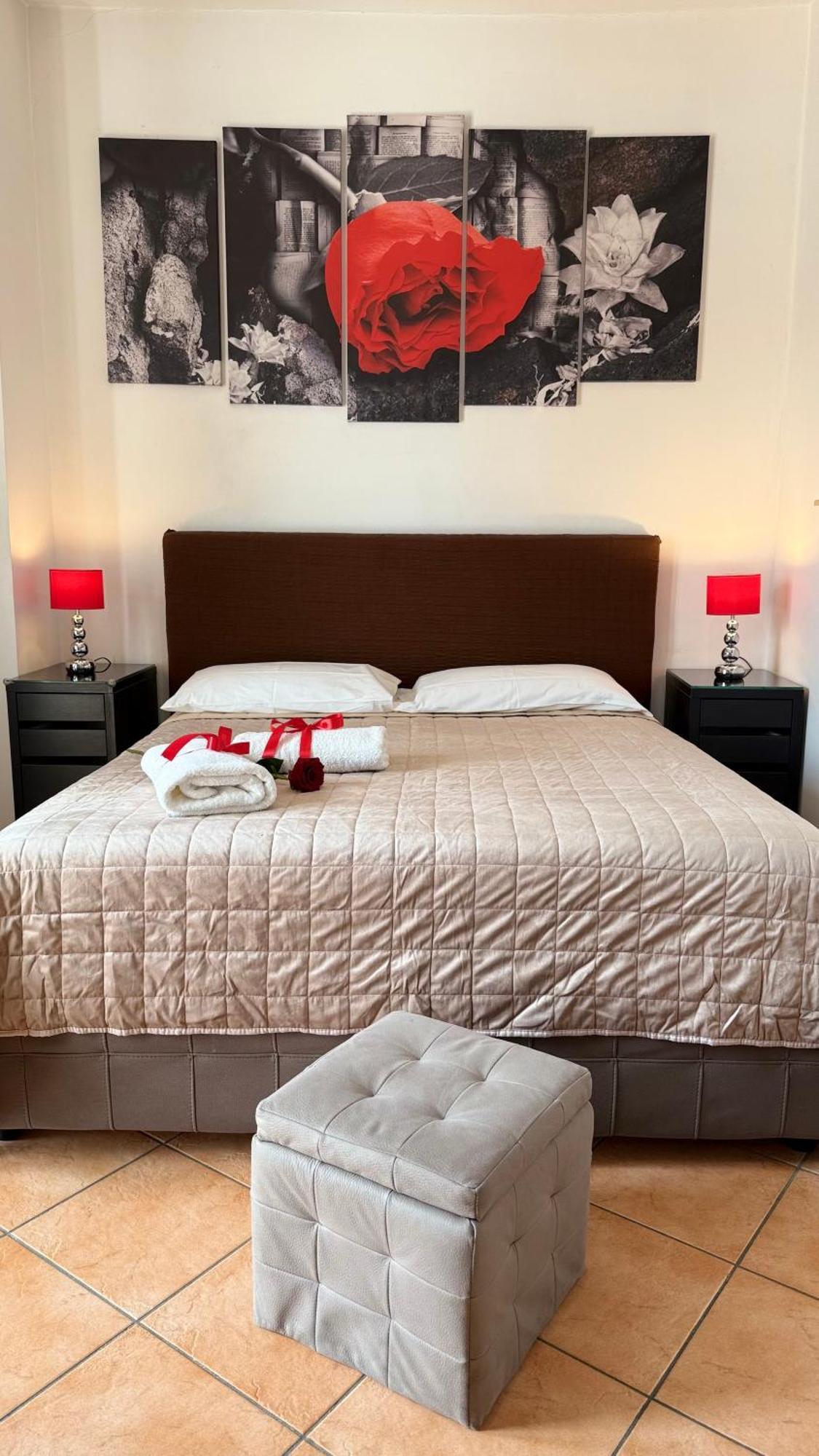 Vanvitelli Home Caserta Bagian luar foto