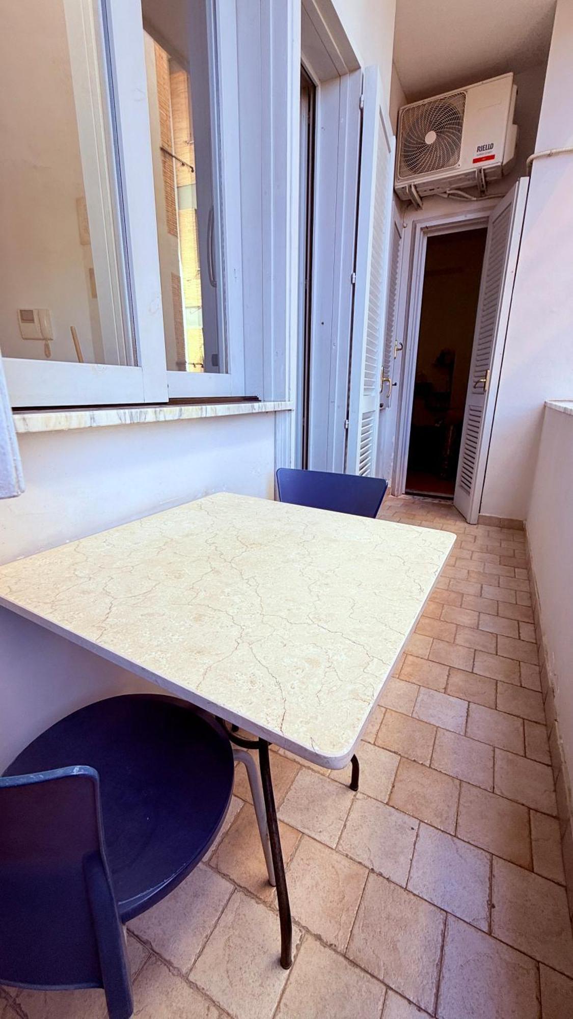 Vanvitelli Home Caserta Bagian luar foto