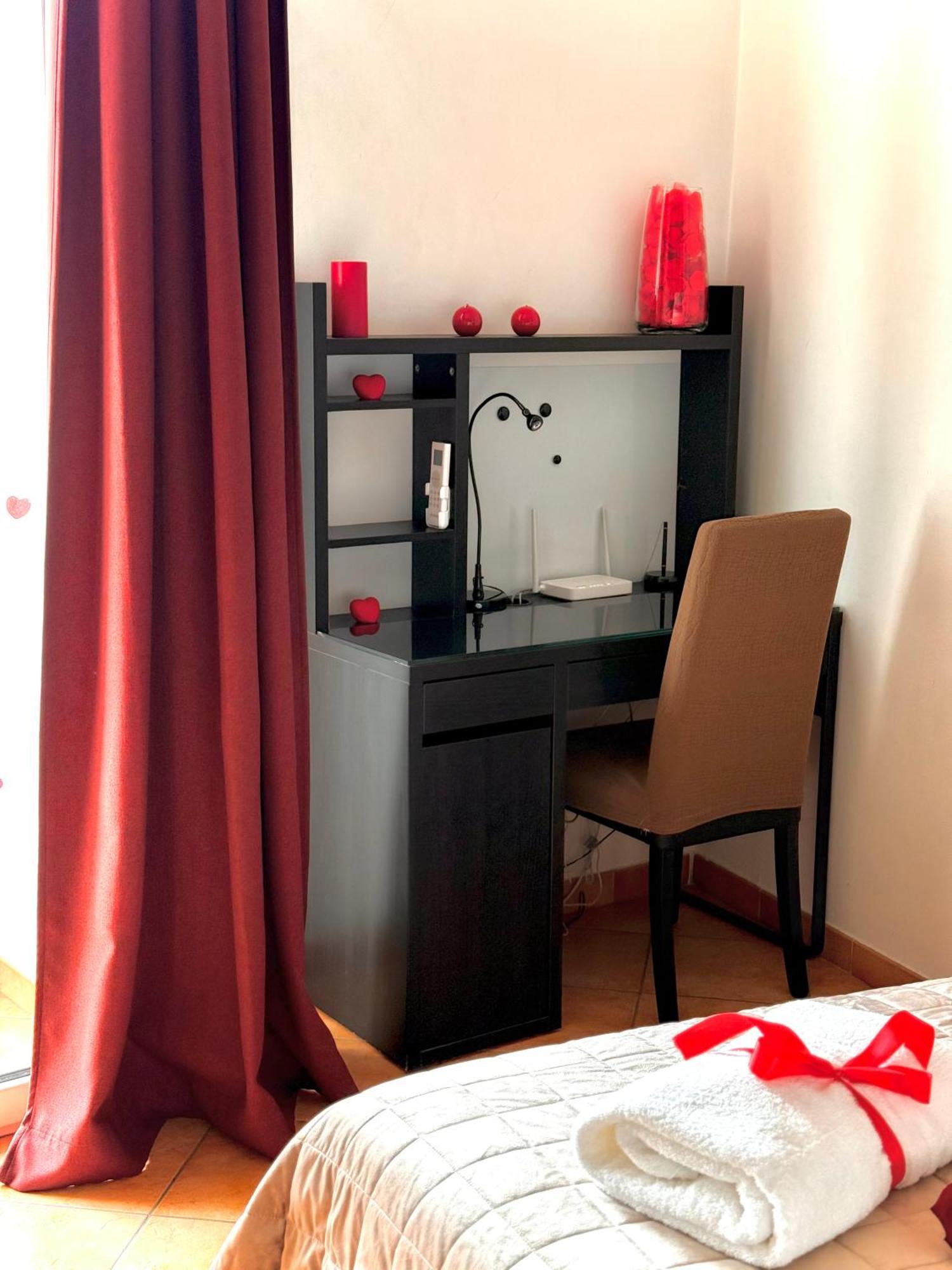 Vanvitelli Home Caserta Bagian luar foto